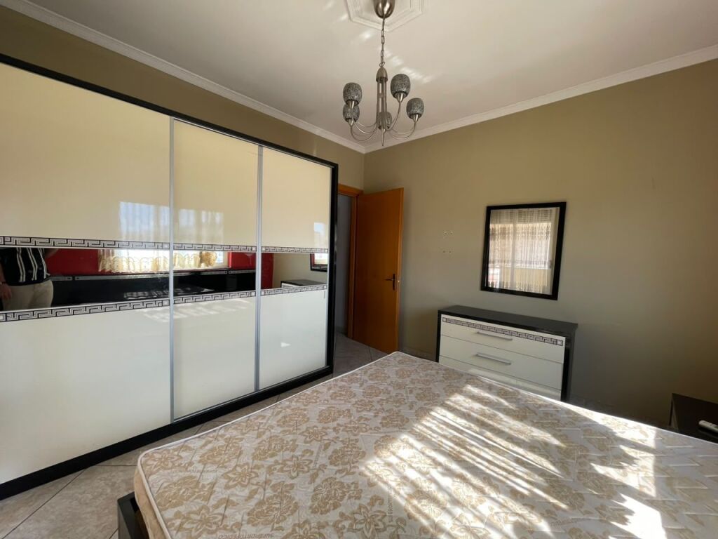 Apartament 2+1 per qira prane Hotel Marinaj ne Astir.