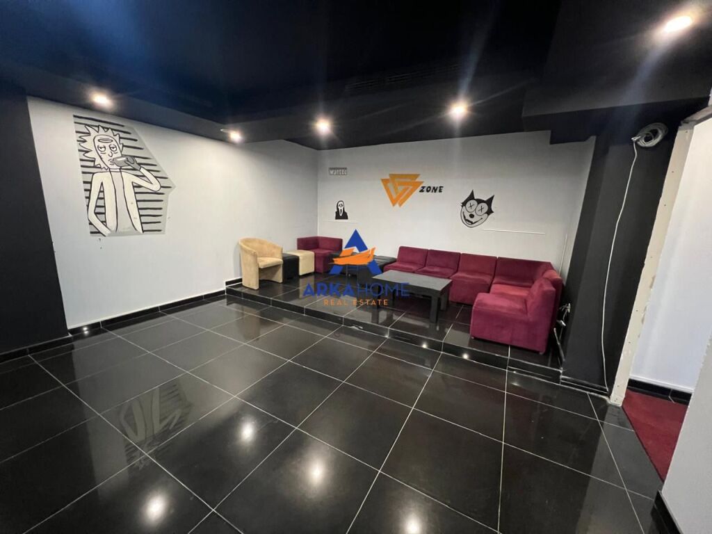 LOCALE IN AFFITTO 150 M2 "5 MAJ" 80.000 LEKE