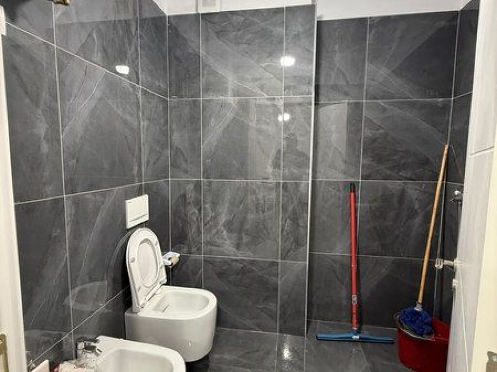 Rent, Apartment 1+1, 5 May Street, Tirana.