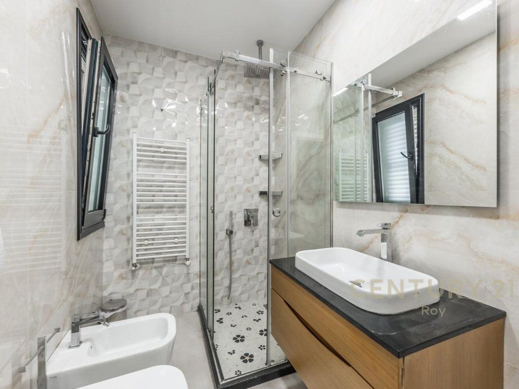 PAPAFINGO PREMIUM PËR SHITJE – DURRËS, PRANË KAZAZIT