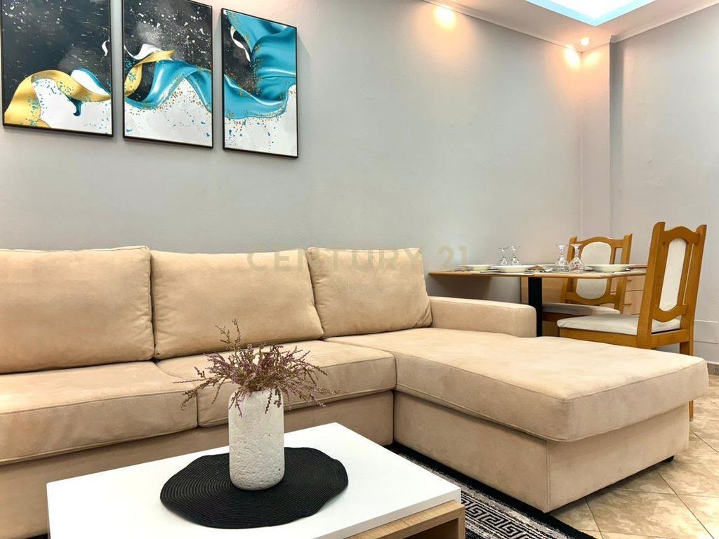 Shitet Apartament 1+1 ne Shkëmbin e Kavajës, Durrës!