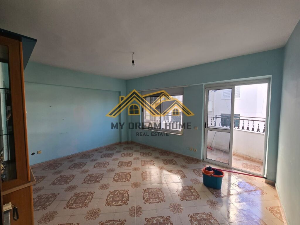 Vendesi appartamento 1+1 Possibilità di trasformazione in 2+1, a Iliria Plazh, Durazzo