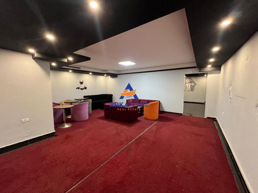 LOCALE IN AFFITTO 150 M2 "5 MAJ" 80.000 LEKE