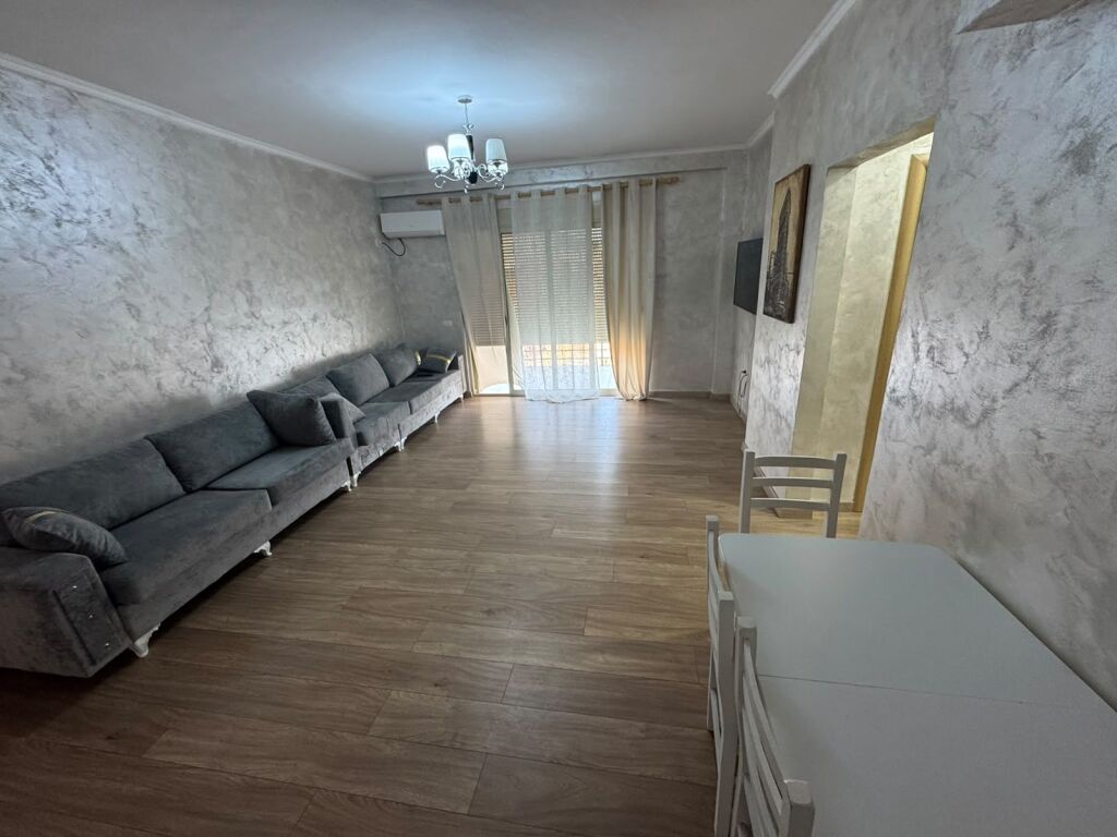 Apartment 2+1 for rent in Astir!