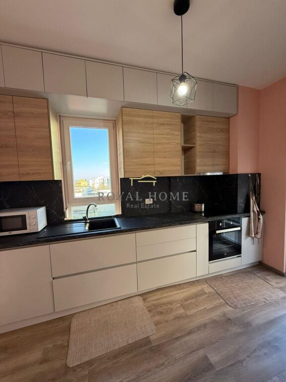 Jepet apartament 2+1+2 me qira tek Rruga Dritan Hoxha , Laprake , Zogu i Zi .