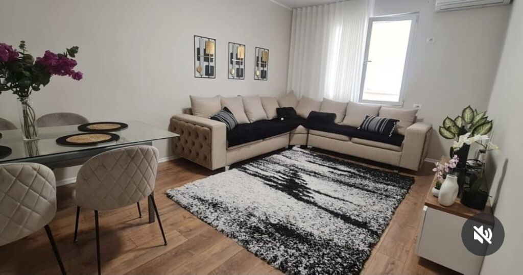Apartament 1+1 per qera Mozaiku i Tiranes !