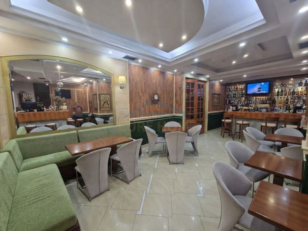 Affitto, Locale Commerciale, Via Kavaja, Tirana