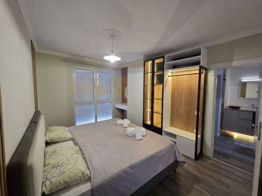 Qera Apartament 2+1 , Rruga Hamdi Pepo, Selitë