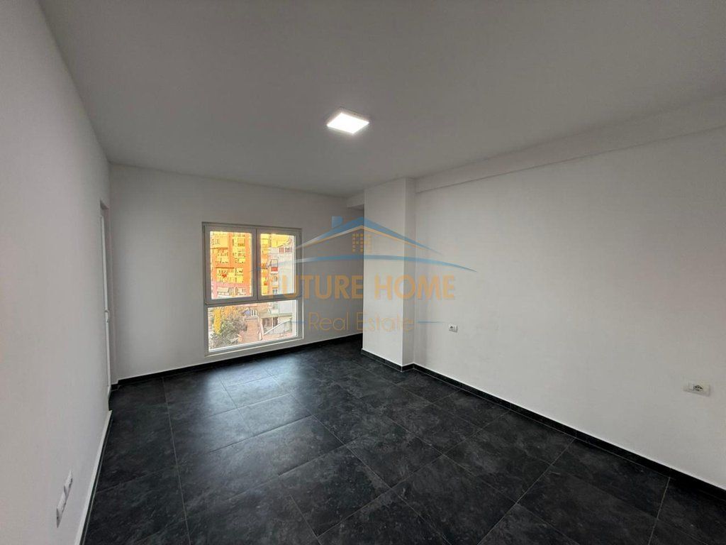 Shitet Apartament 2+1+2, S-Block Living, Don Bosko
