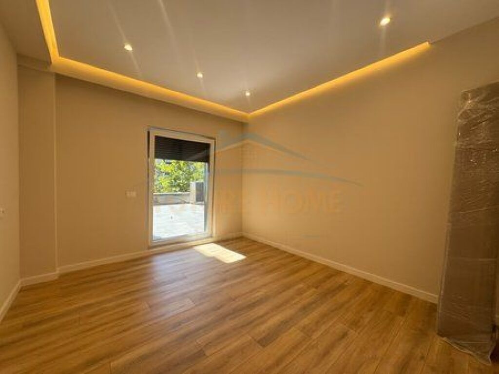 In vendita, Appartamento 2+1+2, Quartum Residence, Via Panorama.
