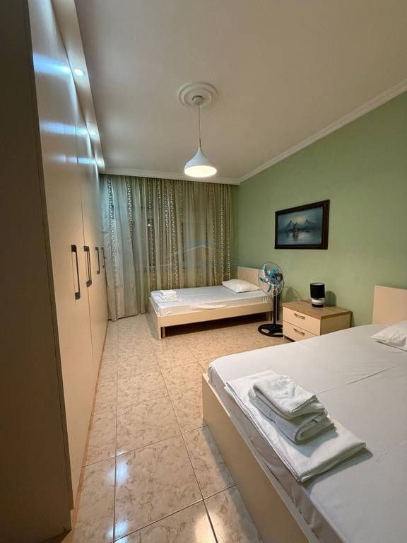 Rent, Apartment 2+1+Veranda, New Bazaar, Tirana