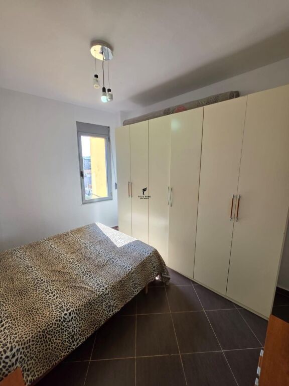 APARTAMENT ME QERA 3+1+2 BRRYLI 85.000 LEKE FH-93113