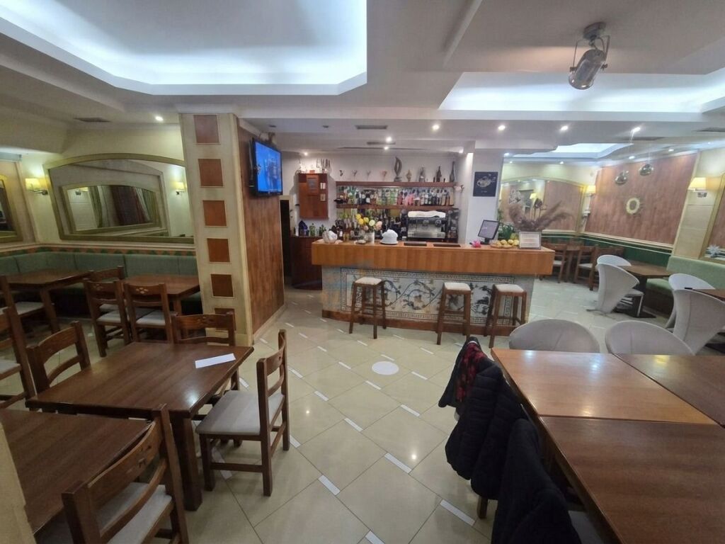 Affitto, Locale Commerciale, Via Kavaja, Tirana