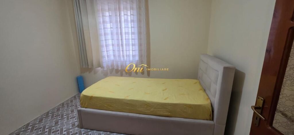 QENDER, APARTAMENT PER QERA 3+1