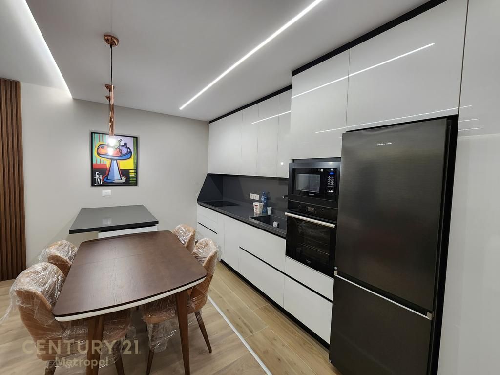 AFFITTO – APPARTAMENTO 2+1+2.