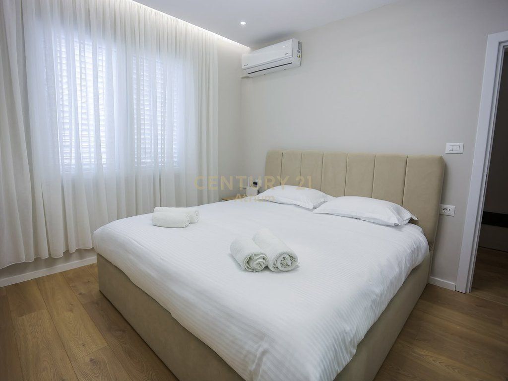 SHITET APARTAMENT 1+1 TEK MYSLYM SHYRI!