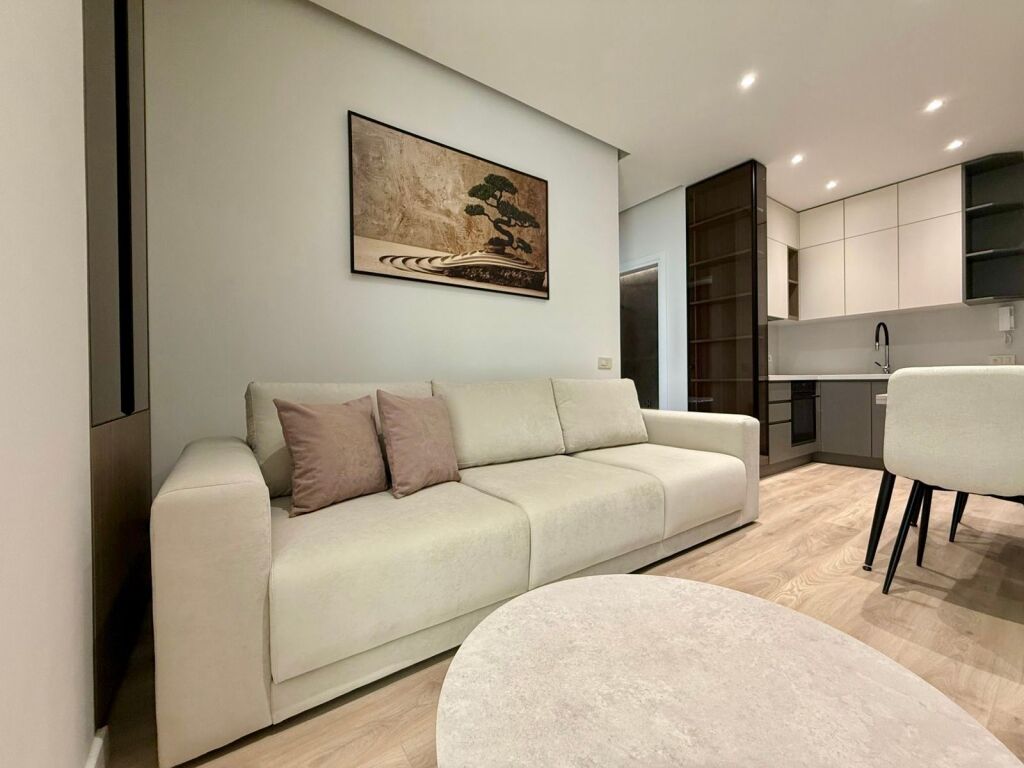 📣 AFFITTO SUPER Appartamento 1+1 +Posto Auto 📍 Golden Tower Residence 🛣️ Via “Mine Peza” ✨