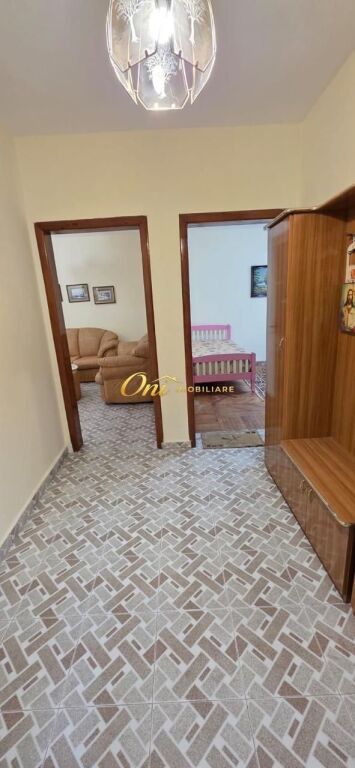 QENDER, APARTAMENT PER QERA 3+1
