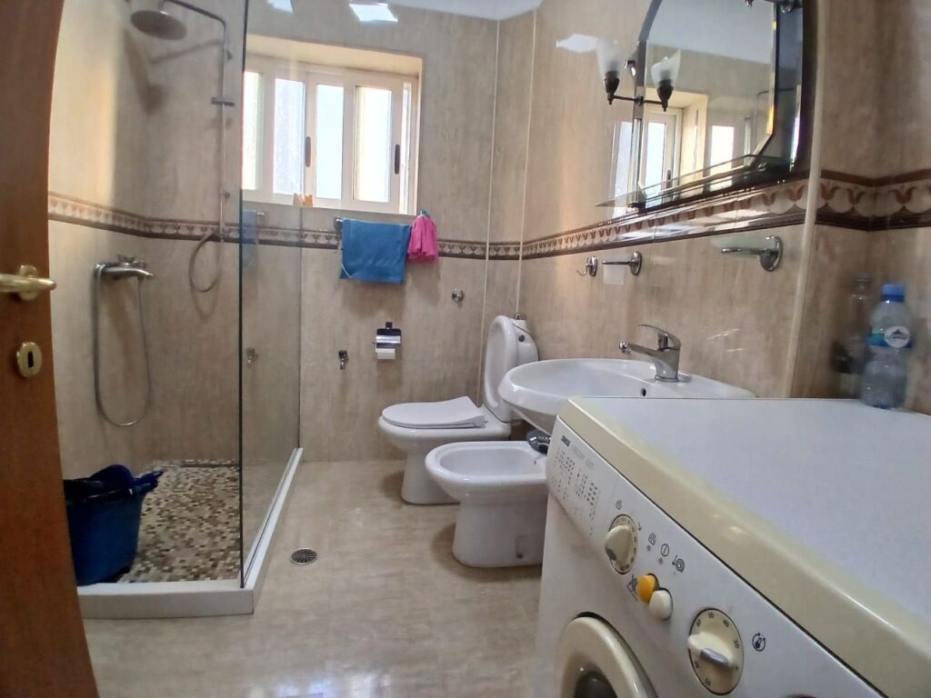 Apartment 1+1 for rent Cafe Flora Center Tirana !