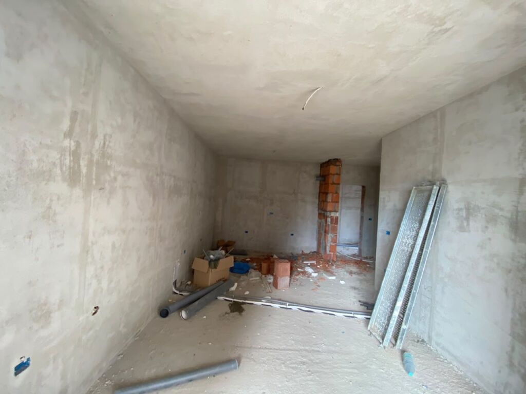 Shitet, Apartament 2+1, ish Fusha e Aviacionit . Empire74088