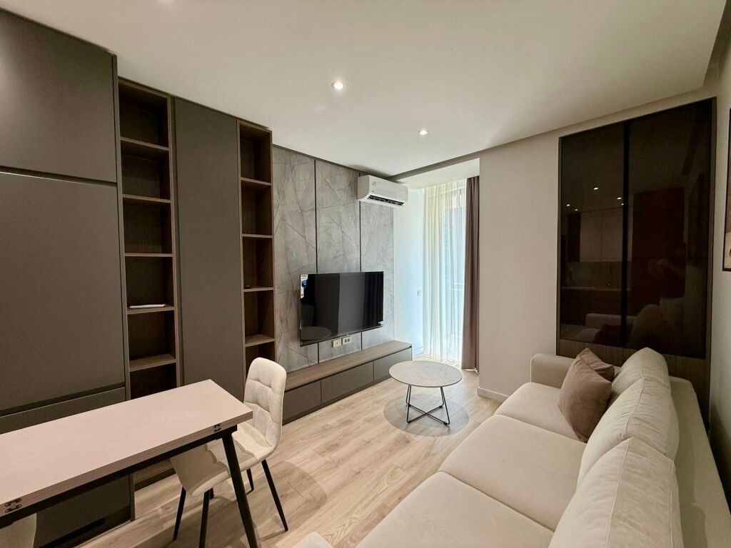 📣 AFFITTO SUPER Appartamento 1+1 +Posto Auto 📍 Golden Tower Residence 🛣️ Via “Mine Peza” ✨