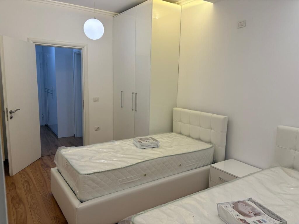 Apartament me qira, 2+1 Pazari I Ri