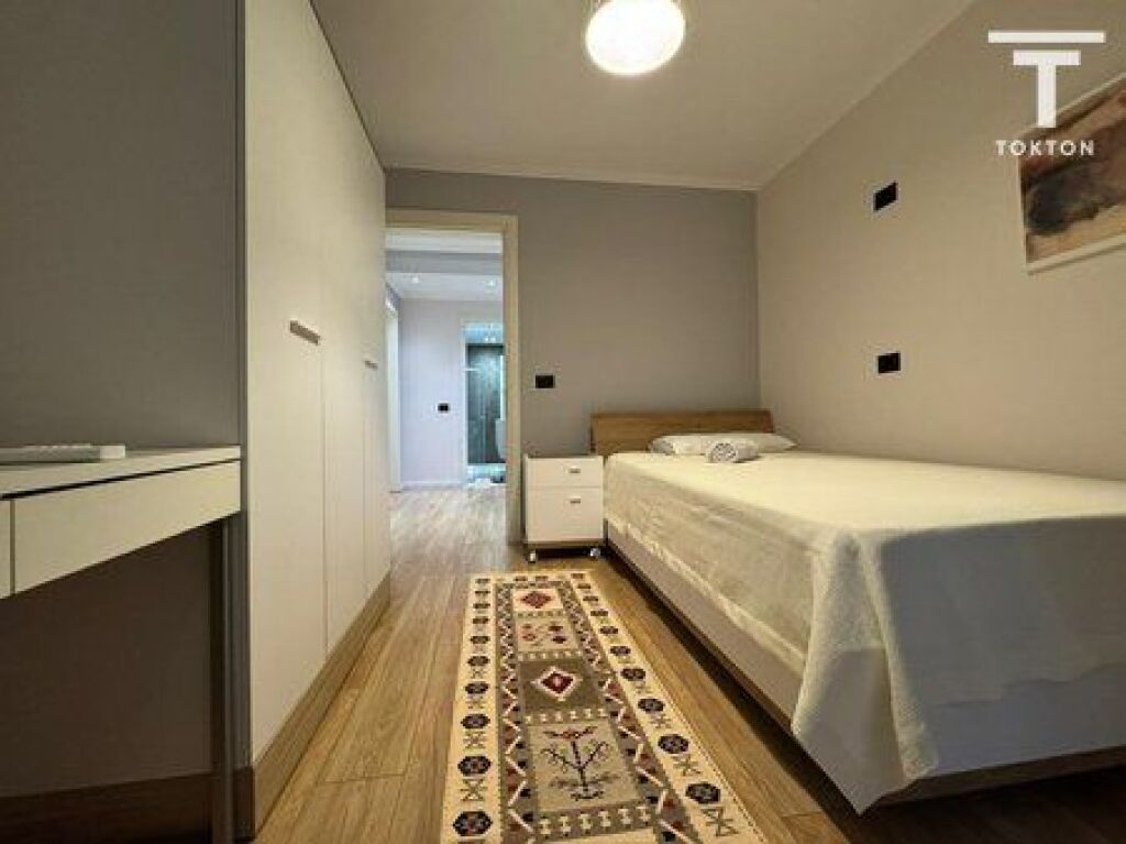 QERA, APARTAMENT 2+1, RRUGA MINE PEZA, TIRANE.