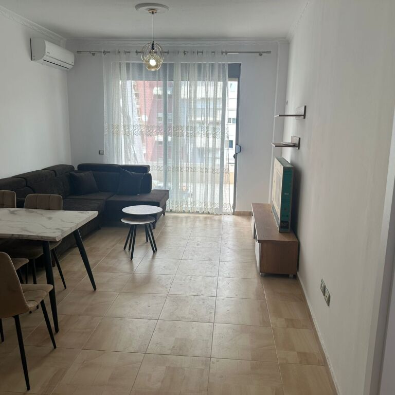 Apartament Me Qera 3+1+2 prane ish Venuse (ID B230165) Tirane.