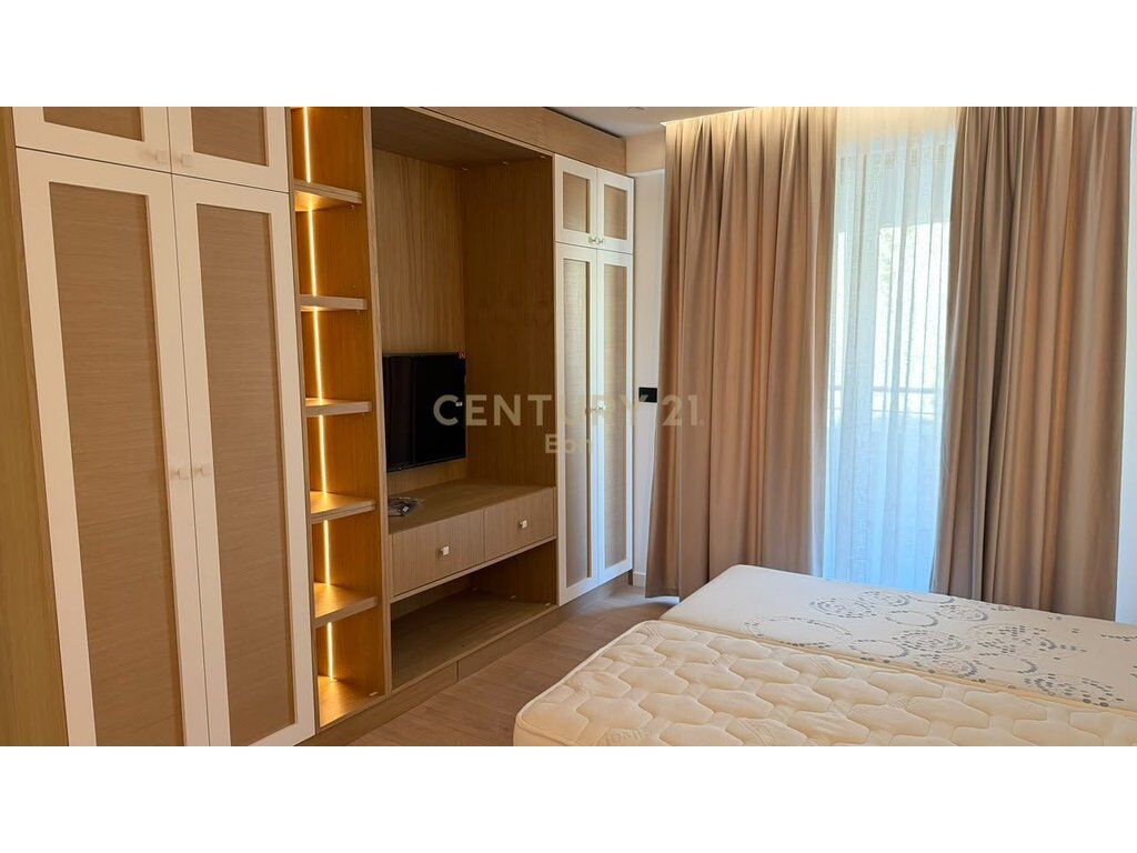 Luxury apartment 2+1+2+Garage for rent at White Hill Residence!