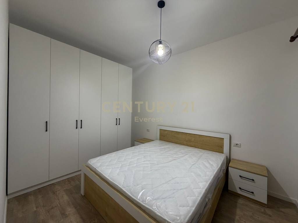 Laprake, Apartament 1+1 me Qira 550 € /Muaj 50,000 Lekë /Muaj