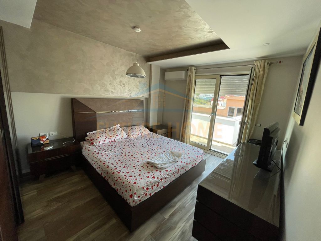 Shitet, Apartament 3+1+2, Kopshti Botanik PRO