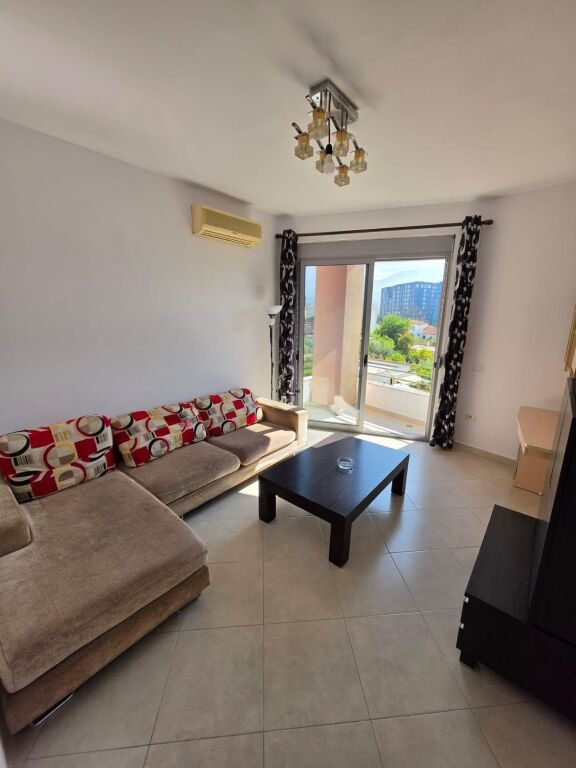 APARTAMENT ME QERA 3+1+2 BRRYLI 85.000 LEKE FH-93113