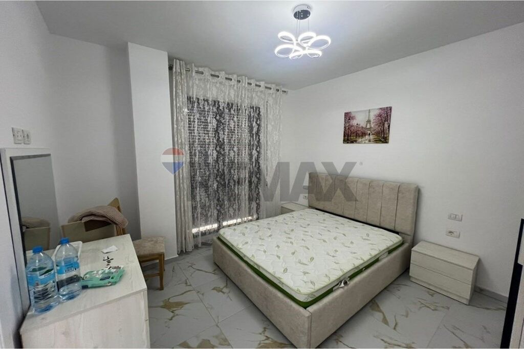 Jepet me qira apartament 2+1+2+ Parkim!
