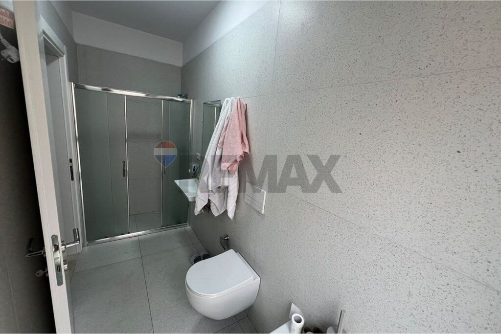 Jepet me qira apartament 2+1+2+ Parkim!