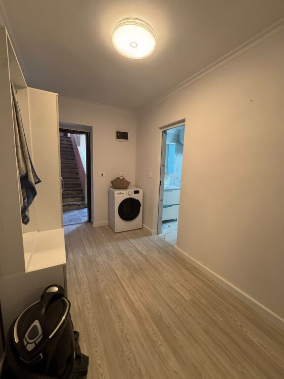 SHITET APARTAMENT 1+1  📍 Pranë Fakultetit të Mjekësisë