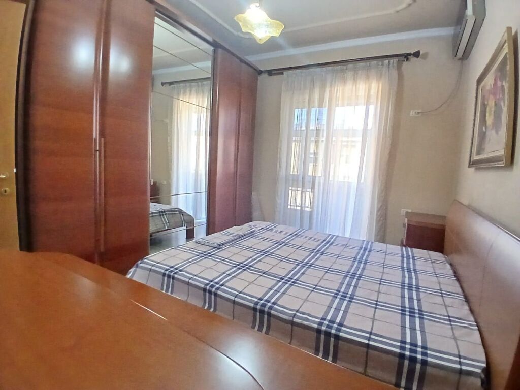 Apartment 1+1 for rent Cafe Flora Center Tirana !