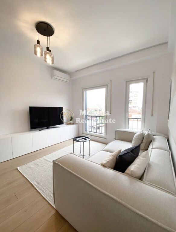 Affitto | Apartament 1 + 1 | Rruga Panorama | 750 €/mese