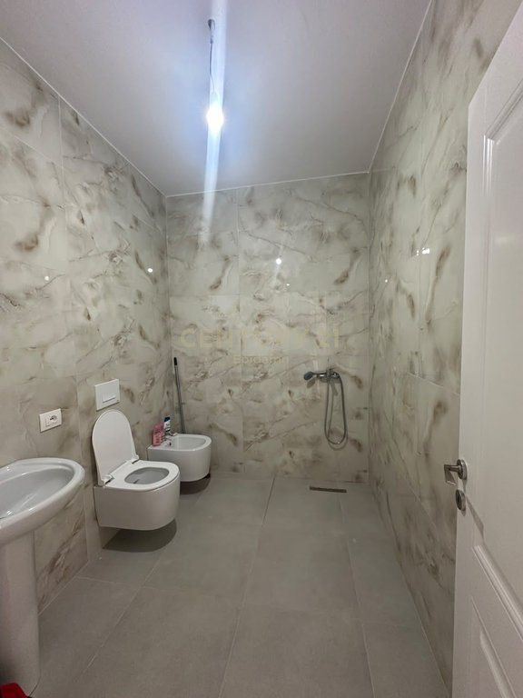 Apartament 1+1 Për Shitje në Mali i Robit, Durrës - 71,680€ | 51 m²