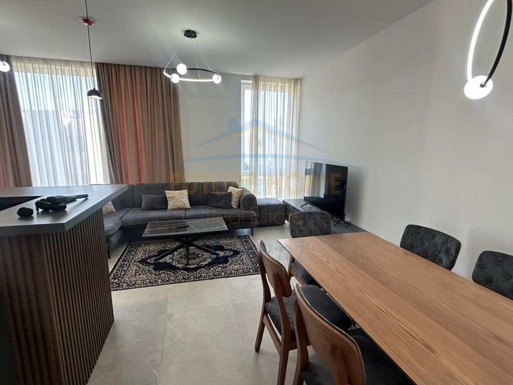 Affitto, Appartamento 2+1+Posto Auto, Complesso Forest, Tirana