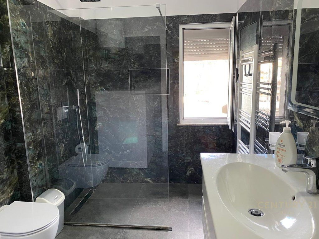 FOR RENT APARTMENT 2+1 NEAR THE PROSECUTOR'S OFFICE OF TIRANA