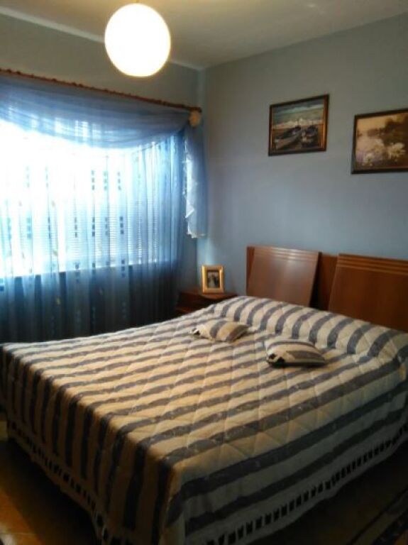 Appartamento 1+1 in vendita a Oxhaku, vicino alla Moschea Xhura  ID 5547