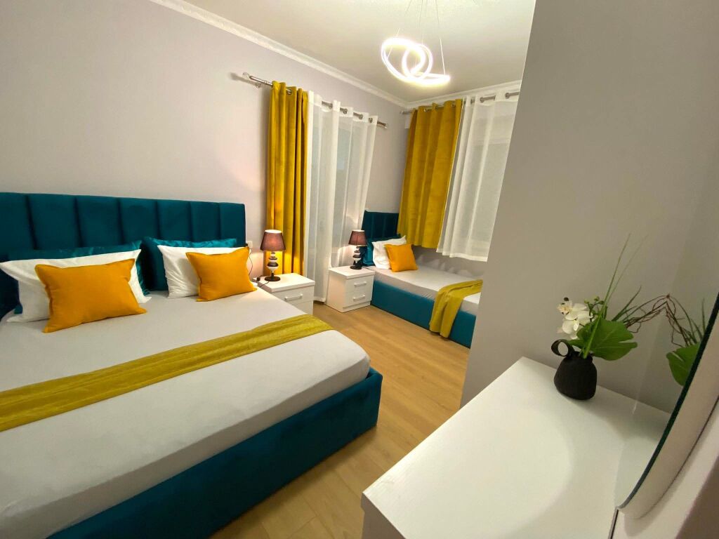 For rent 2+1 In the heart of Pazarit te Ri