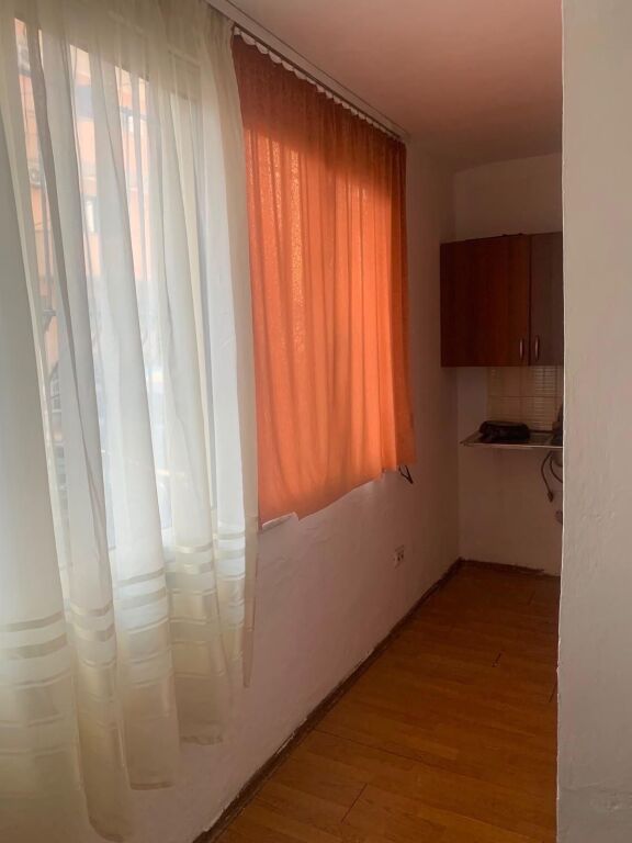 Affitto | Apartament 1 + 1 | Rruga Bardhyl | 400 €/mese