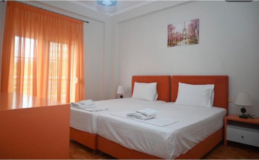 3+1 apartment for rent on Butrinti Street, Sarandë