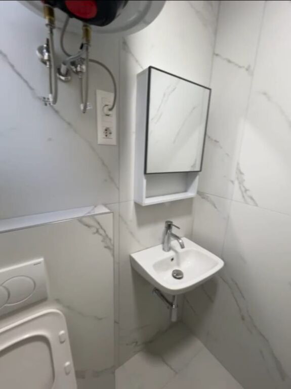 Affitto | Apartament 1 + 1 | Shkolla e bashkuar | 350 €/mese