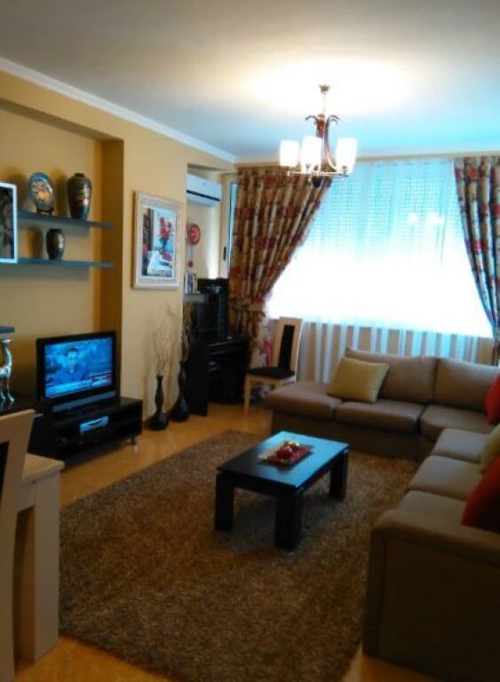 Appartamento 1+1 in vendita a Oxhaku, vicino alla Moschea Xhura  ID 5547