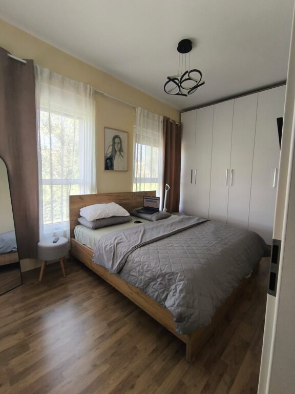 Shitet apartament, Mangalem 2+1+2+ parkim