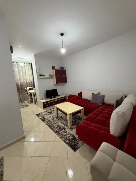 APARTMENT 1+1 40,000 LEKE ASTIR