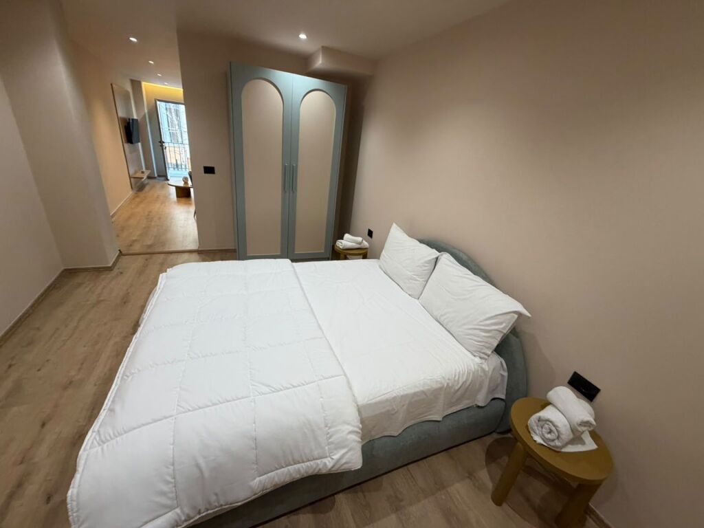 Apartament 1+1 Me Qera Afatgjatë - Lungomare , Rezidenca Odeon, Vlore