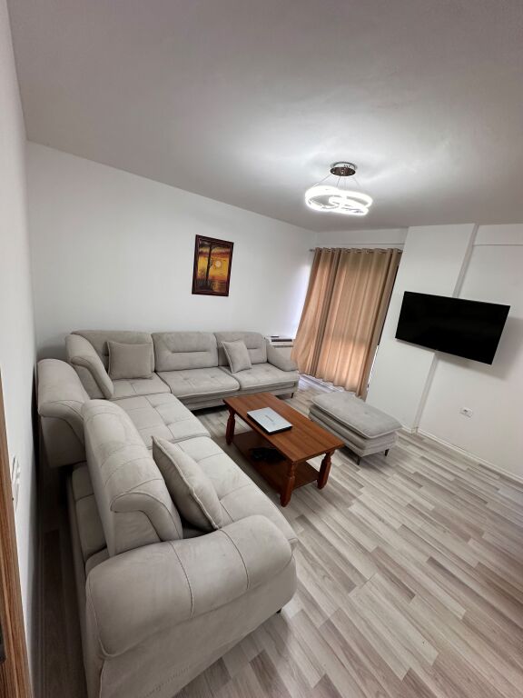 Apartament 2+1+2 per qera 5 Maji !